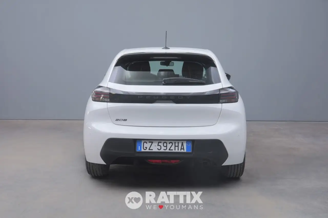 Peugeot 208 5