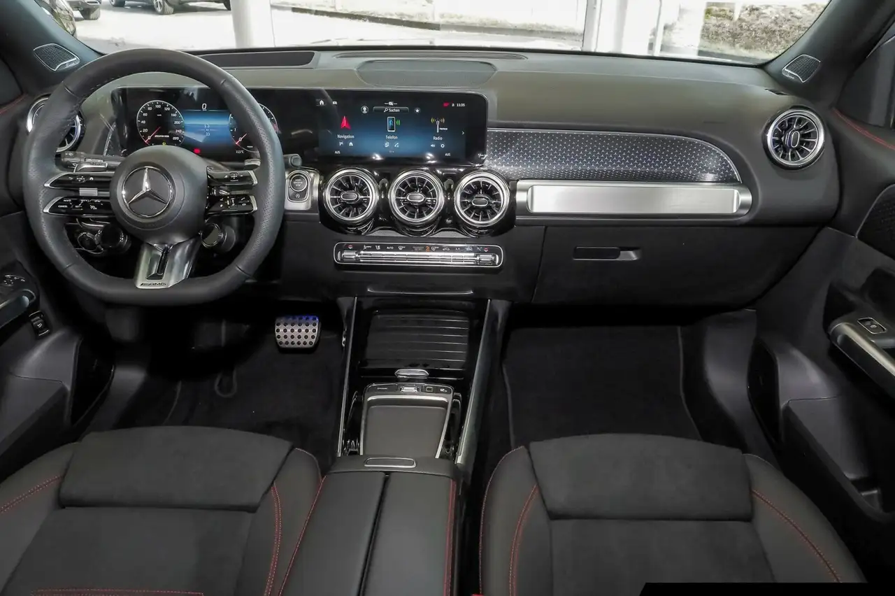 Mercedes-Benz GLB 35 10