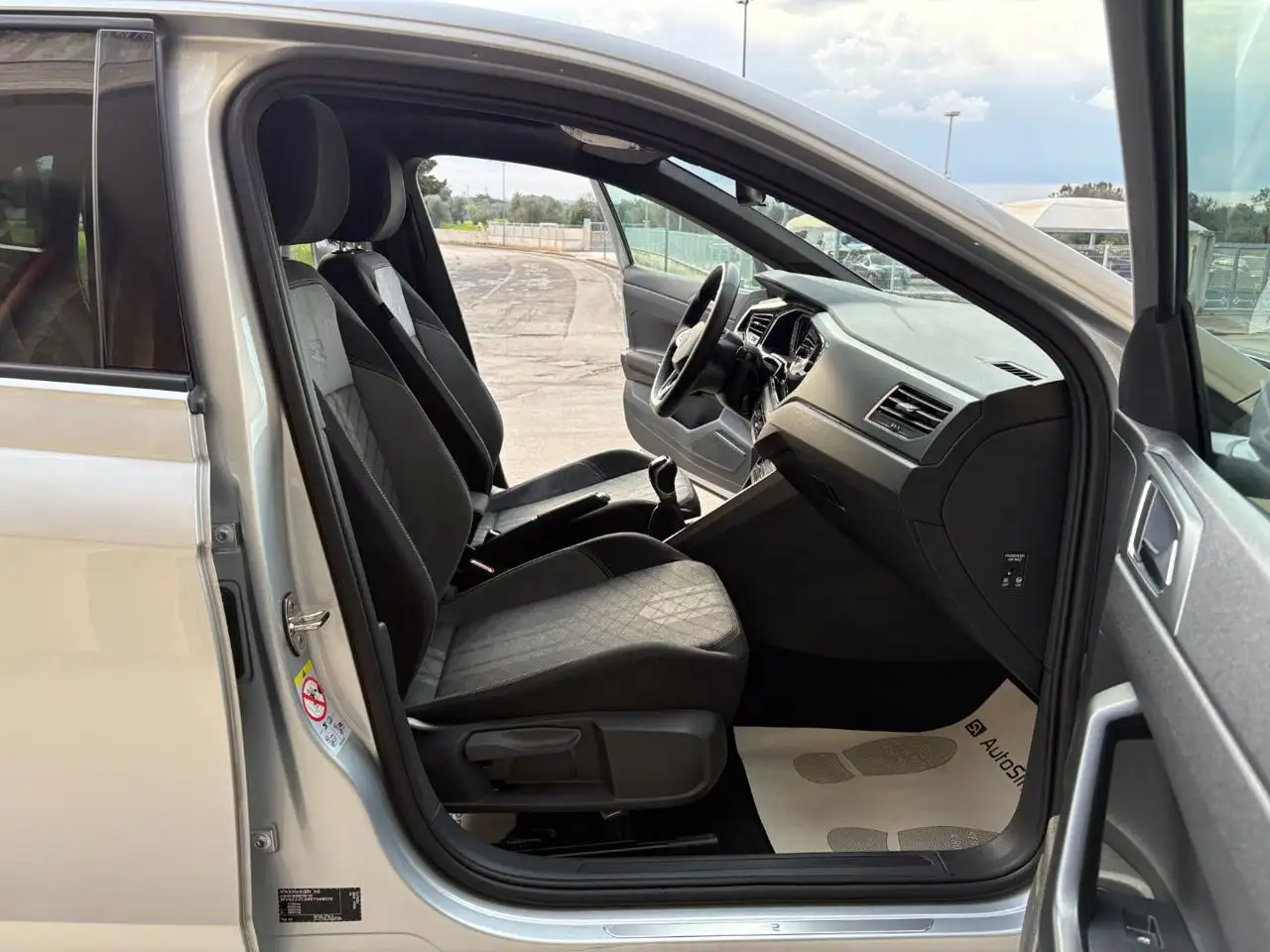Volkswagen Taigo 11