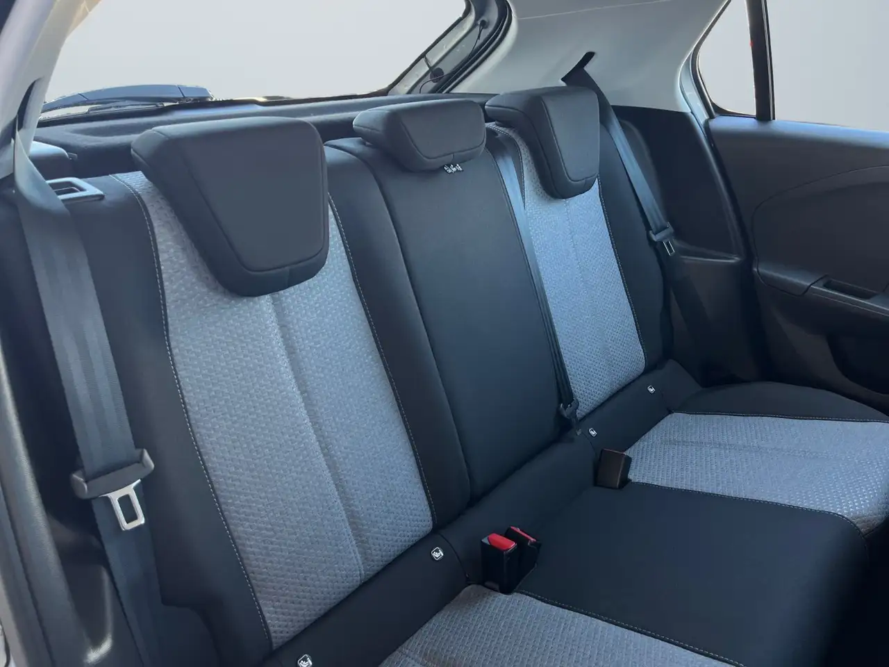 Opel Corsa 11