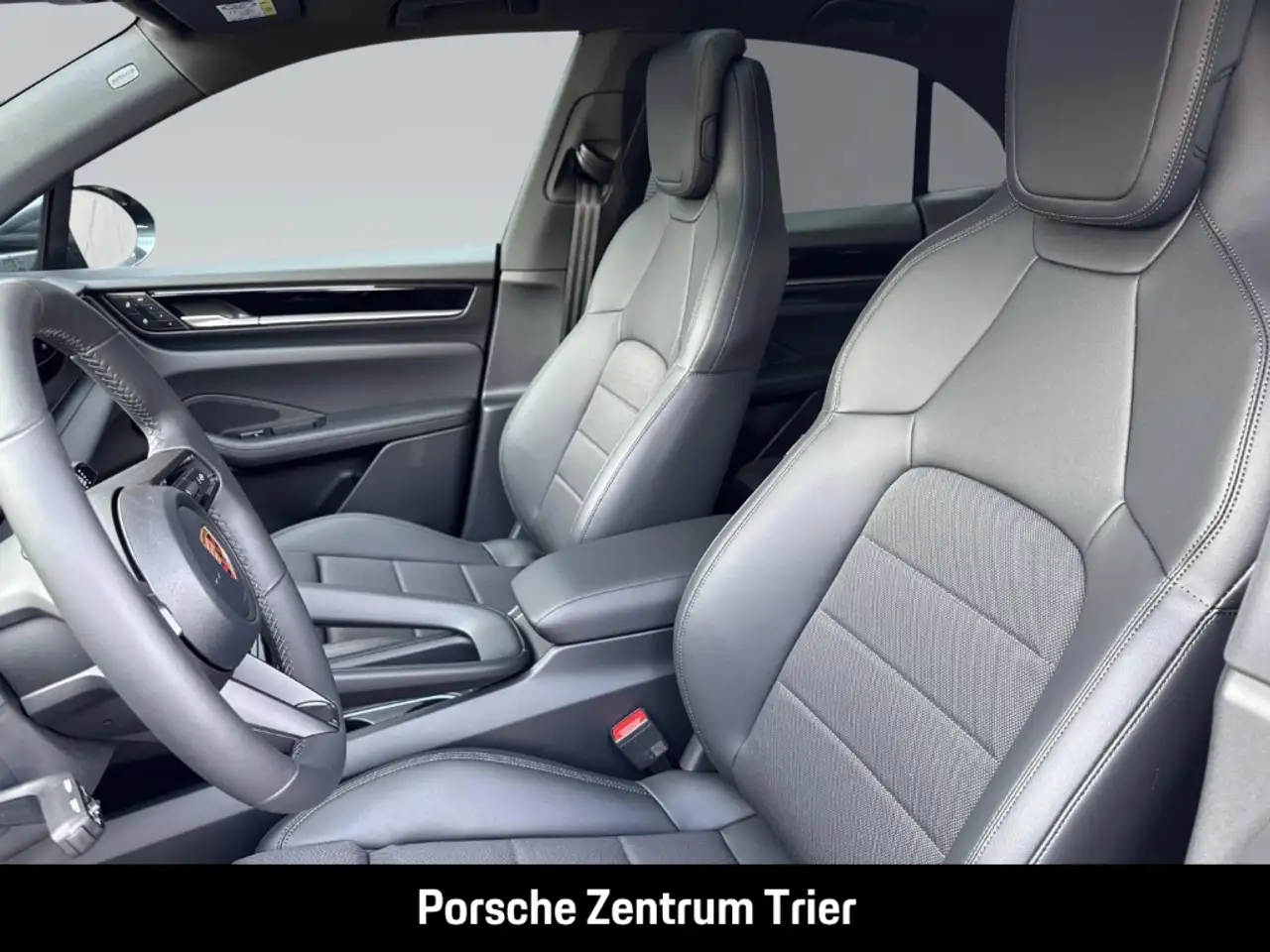 Porsche Macan 5