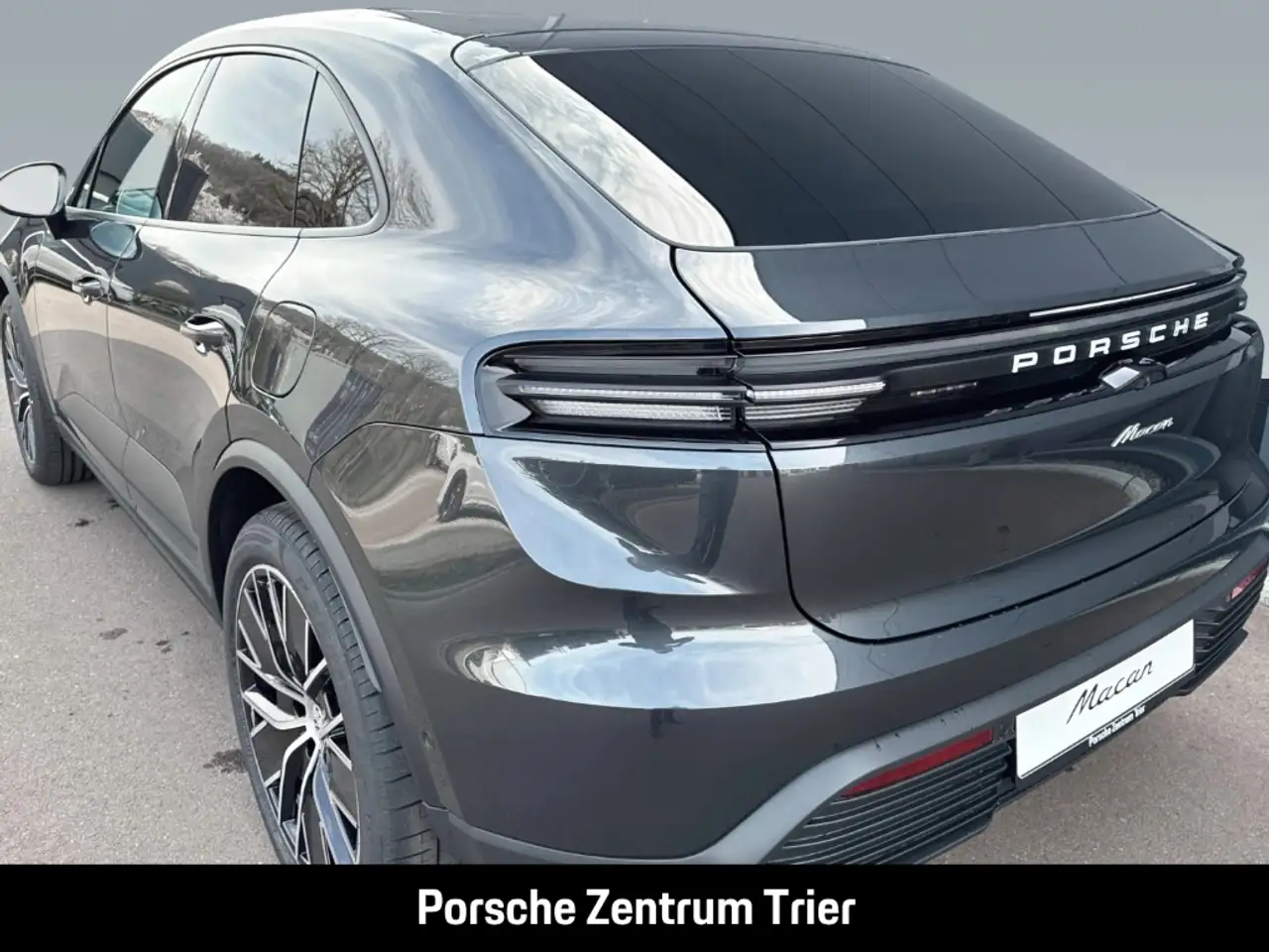 Porsche Macan 10