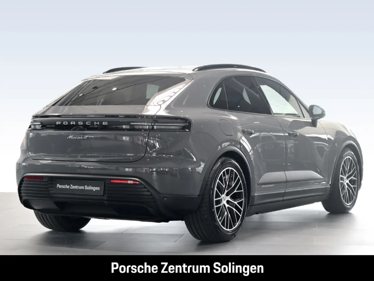 Porsche Macan 4 4