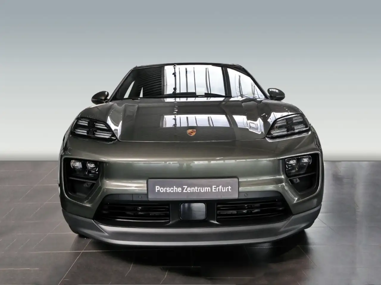 Porsche Macan 8