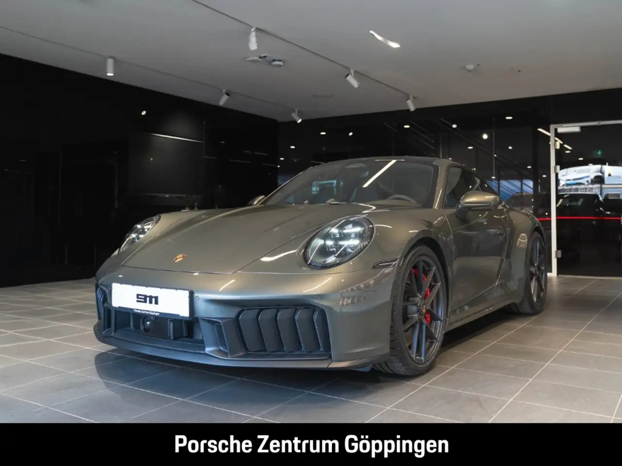 Porsche 992 911