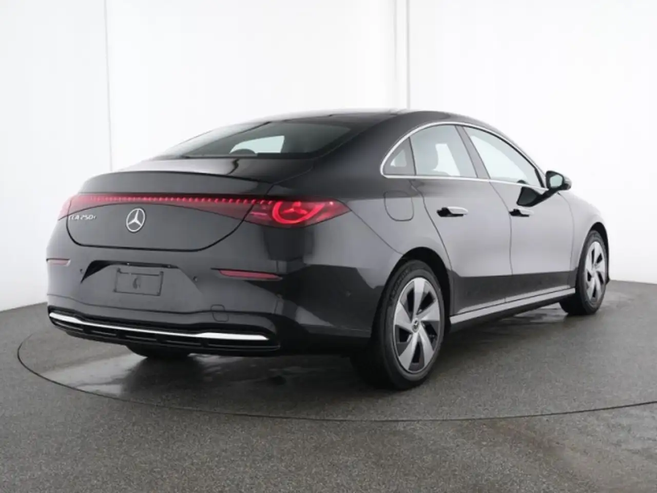 Mercedes-Benz CLA 250 3