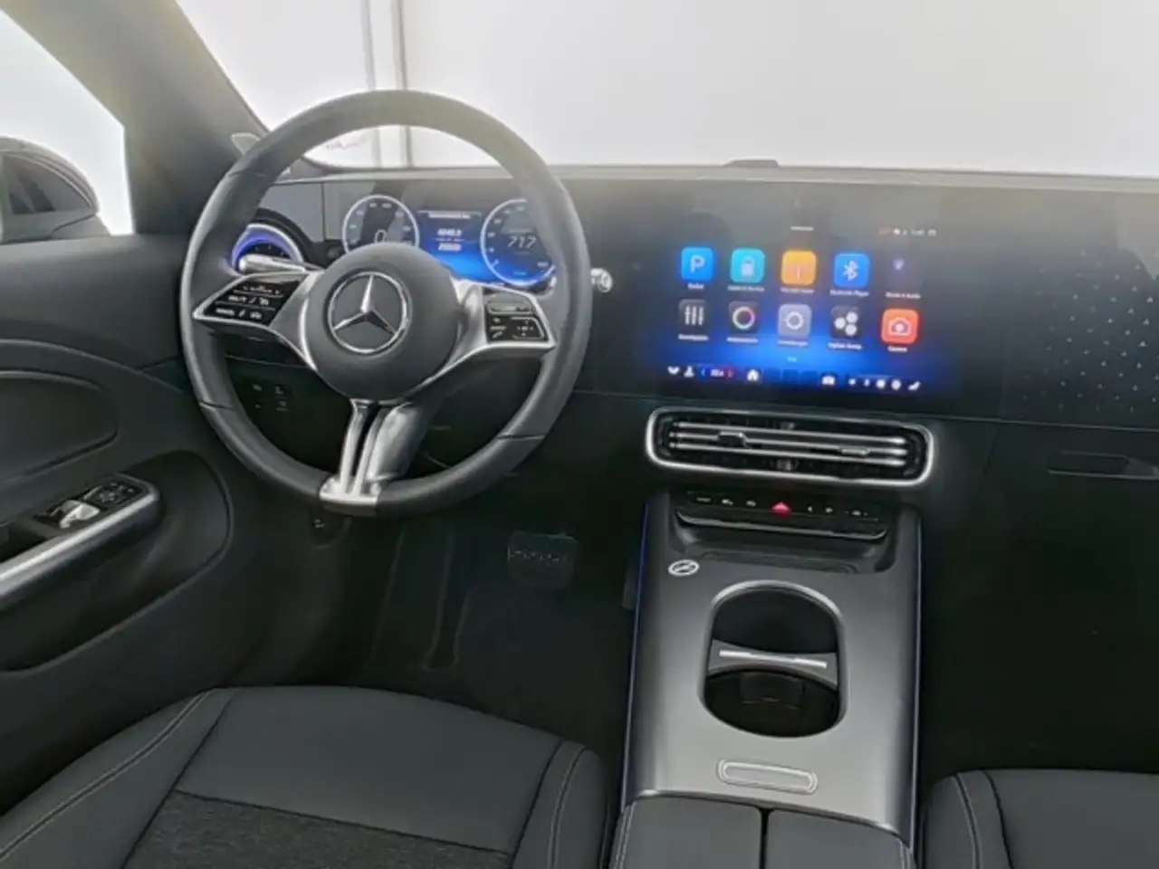 Mercedes-Benz CLA 250 7