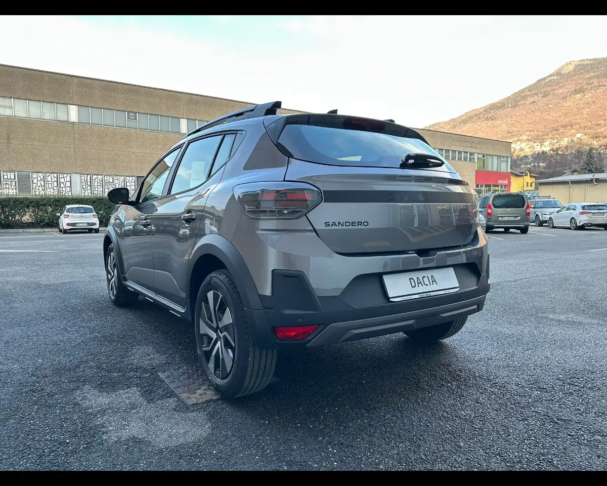 Dacia Sandero 10