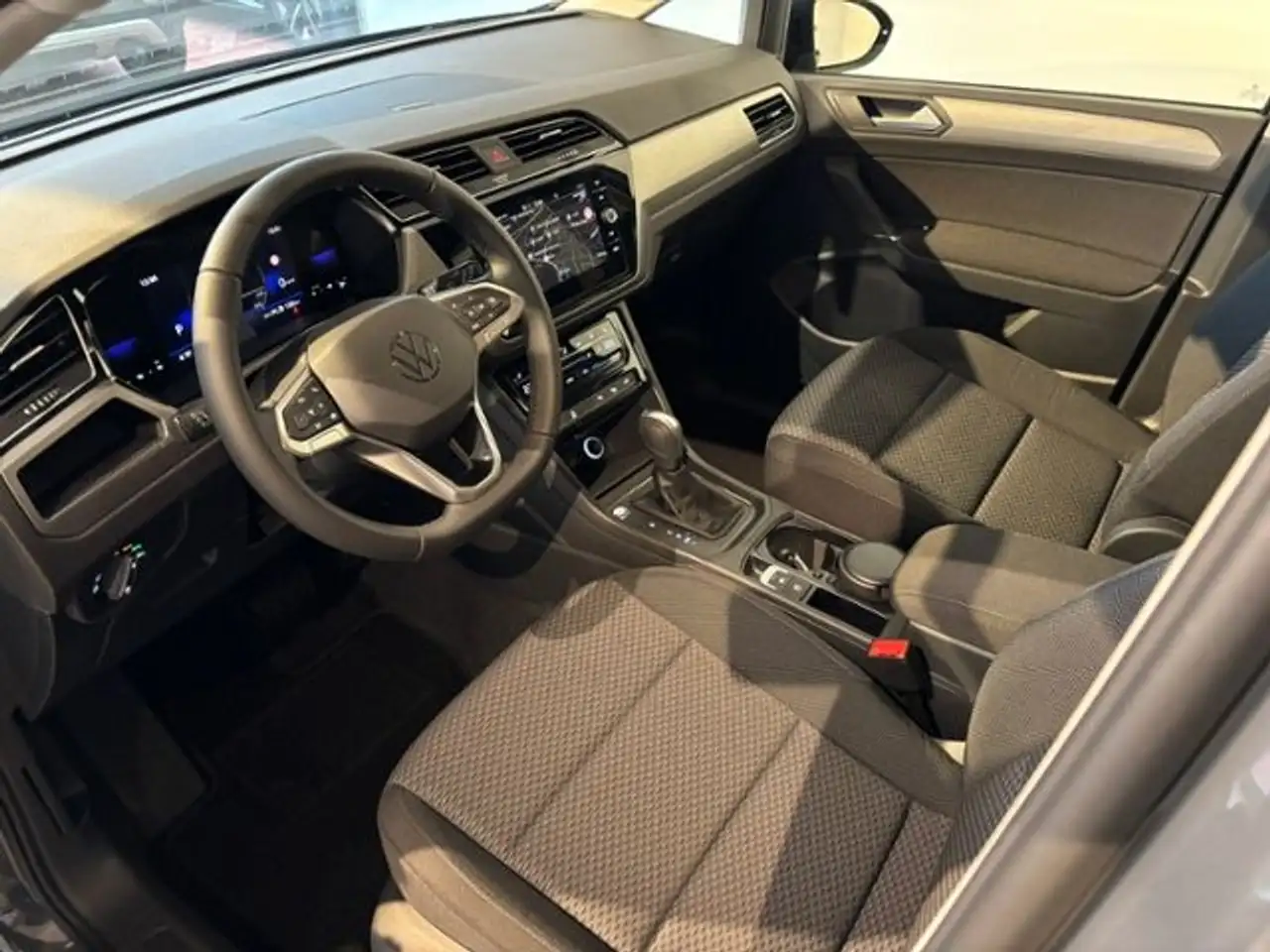Volkswagen Touran 7