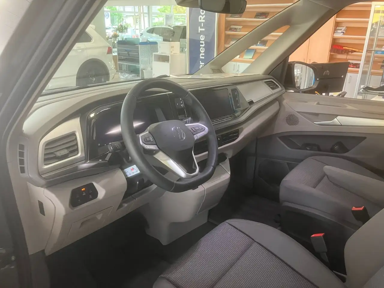 Volkswagen T7 California 10
