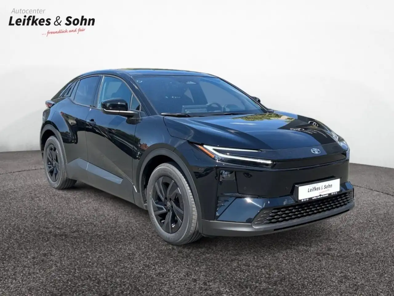 Toyota C-HR 4
