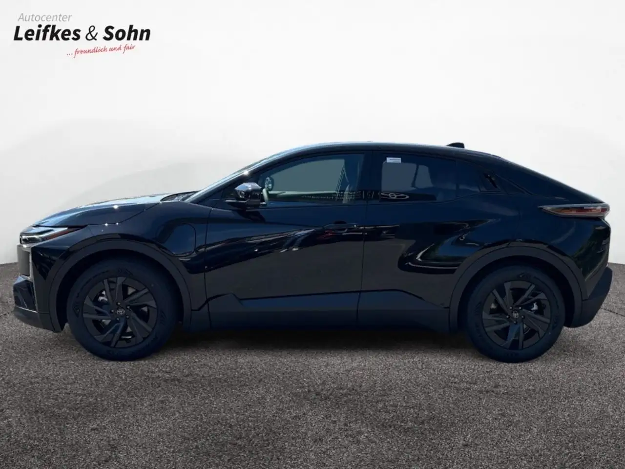 Toyota C-HR 5