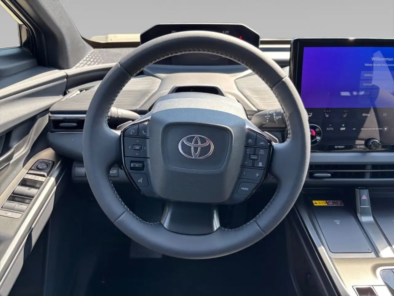 Toyota C-HR 9