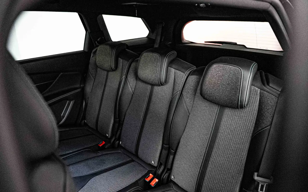 Peugeot 5008 7