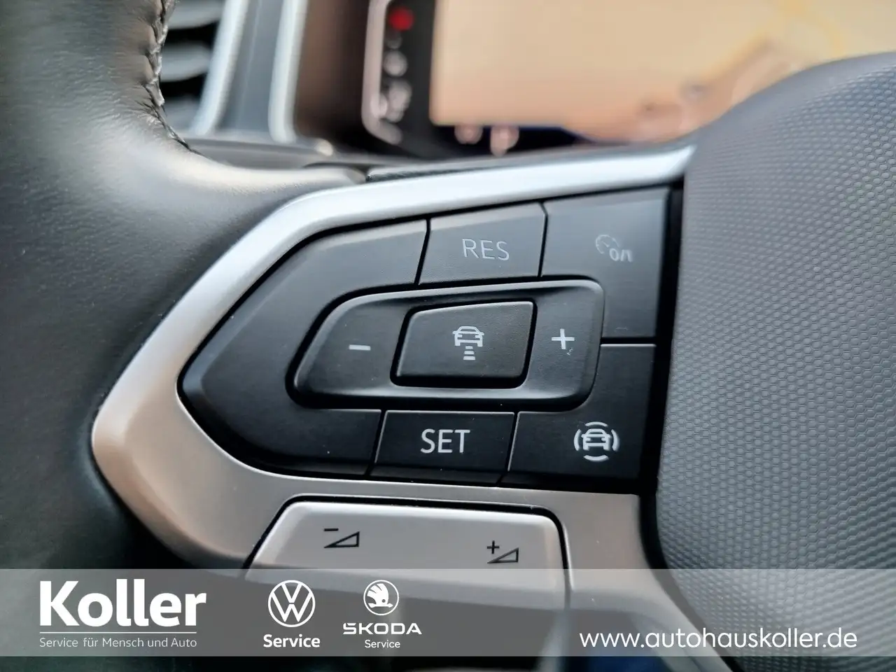 Volkswagen T-Roc 10
