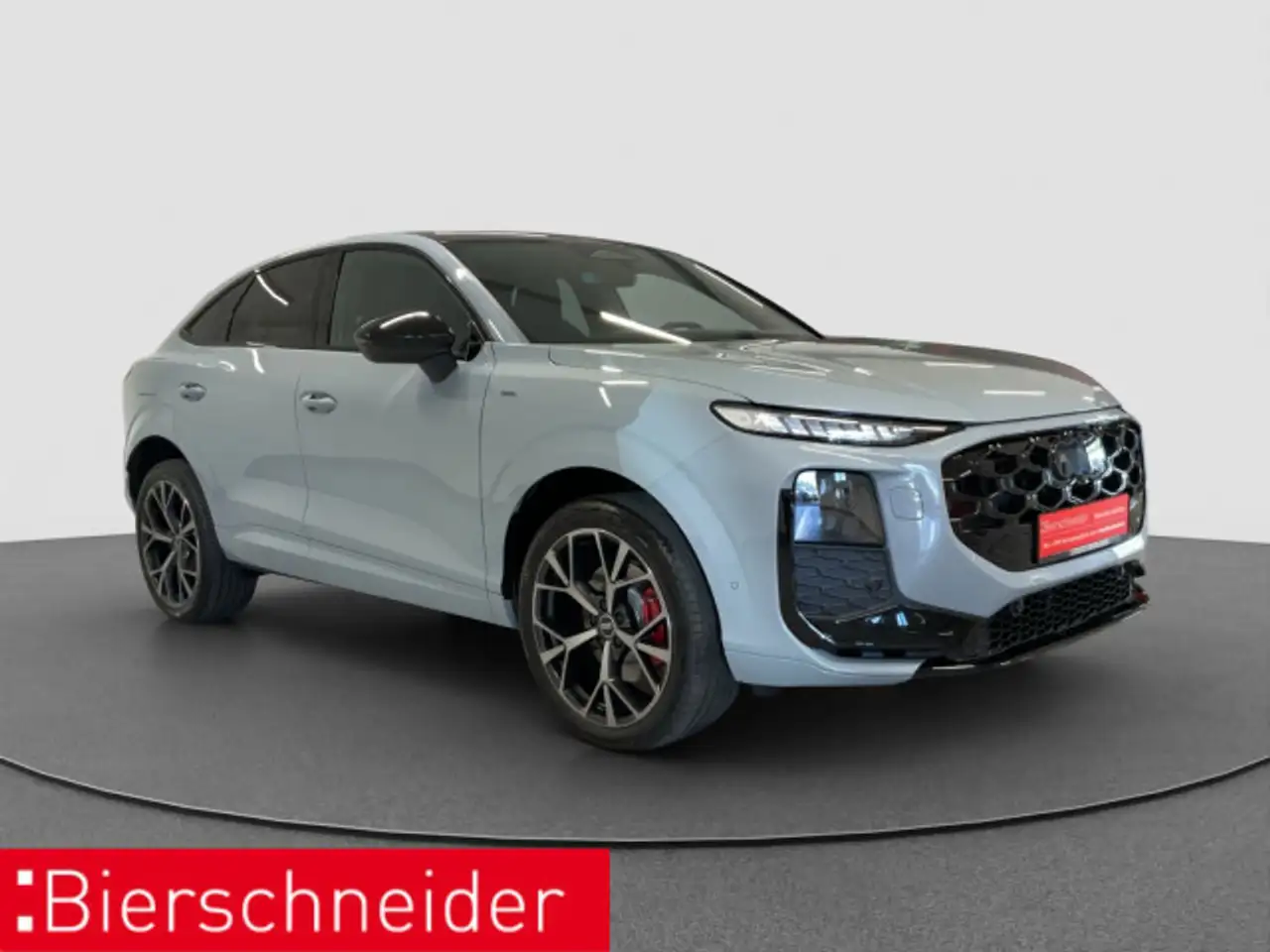 Audi Q3 5
