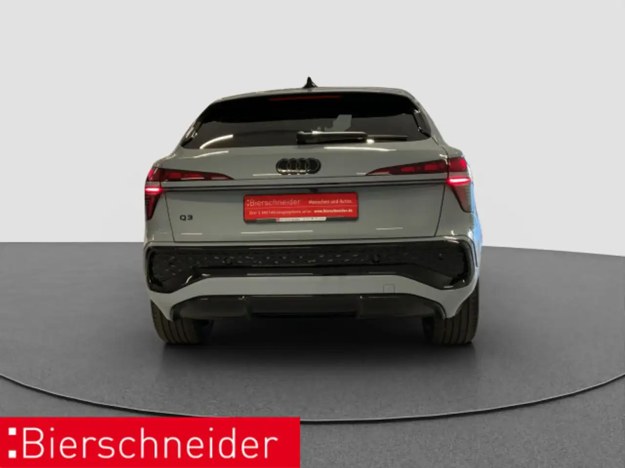 Audi Q3 6