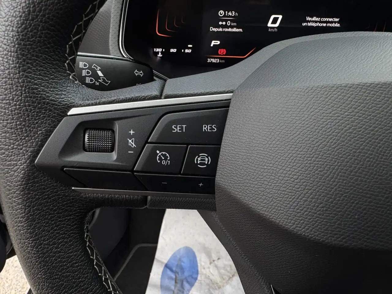 Seat Arona 8