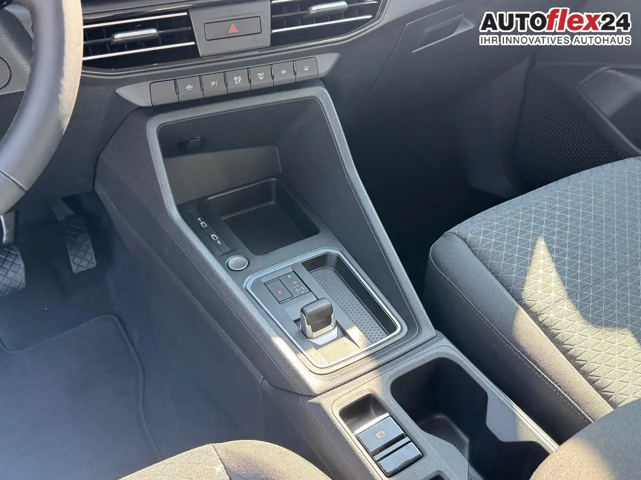 Ford Tourneo 15