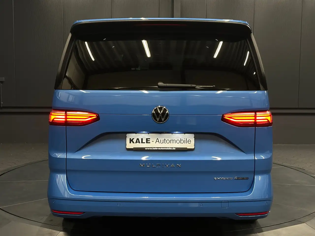 Volkswagen T7 Multivan 4
