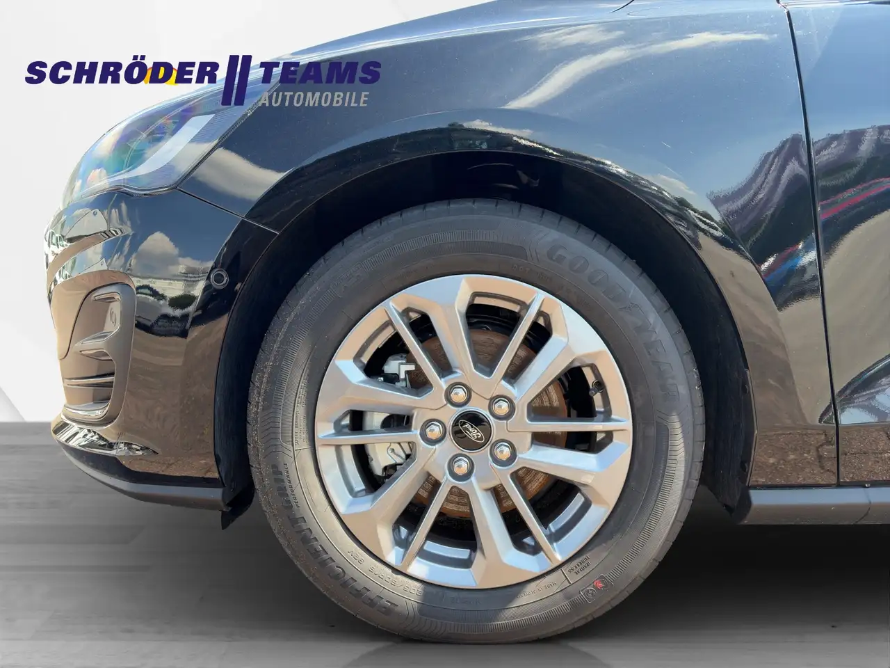 Ford Focus 8