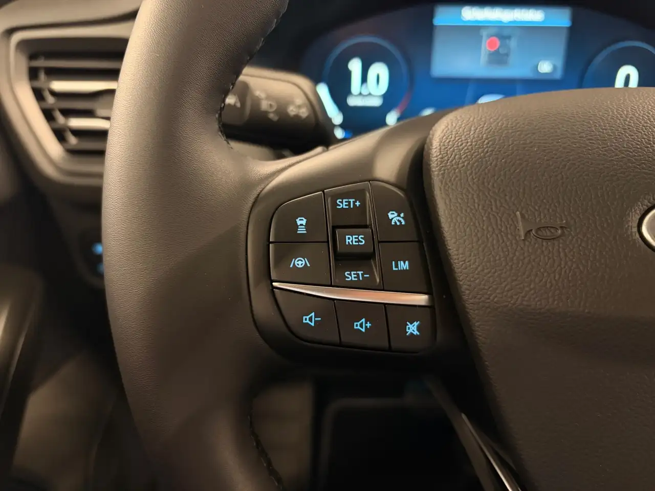 Ford Focus 14