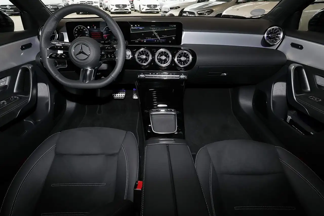Mercedes-Benz A 180 5