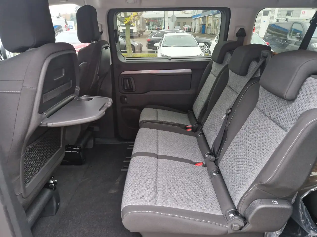 Toyota Proace 11