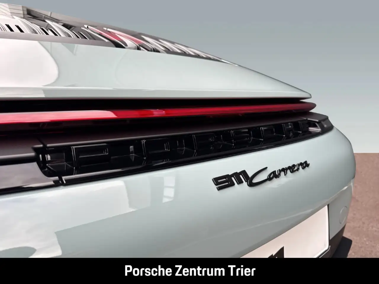 Porsche 992 911 13