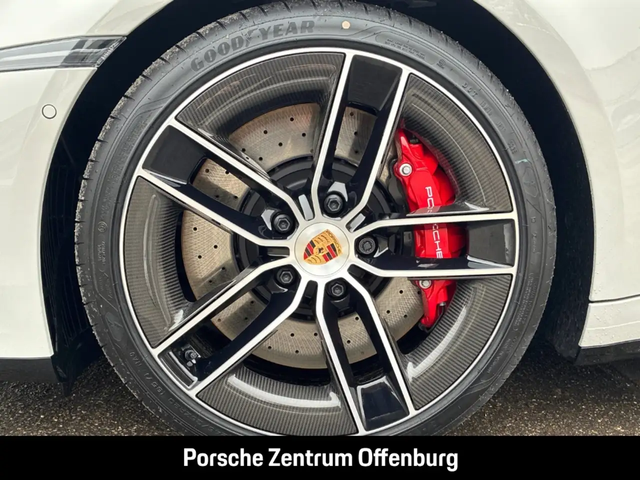 Porsche 992 10