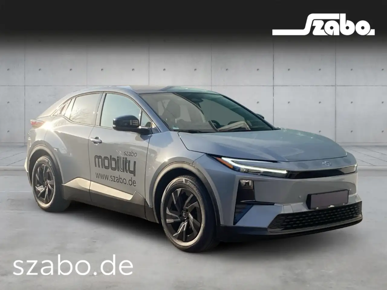 Toyota C-HR 11
