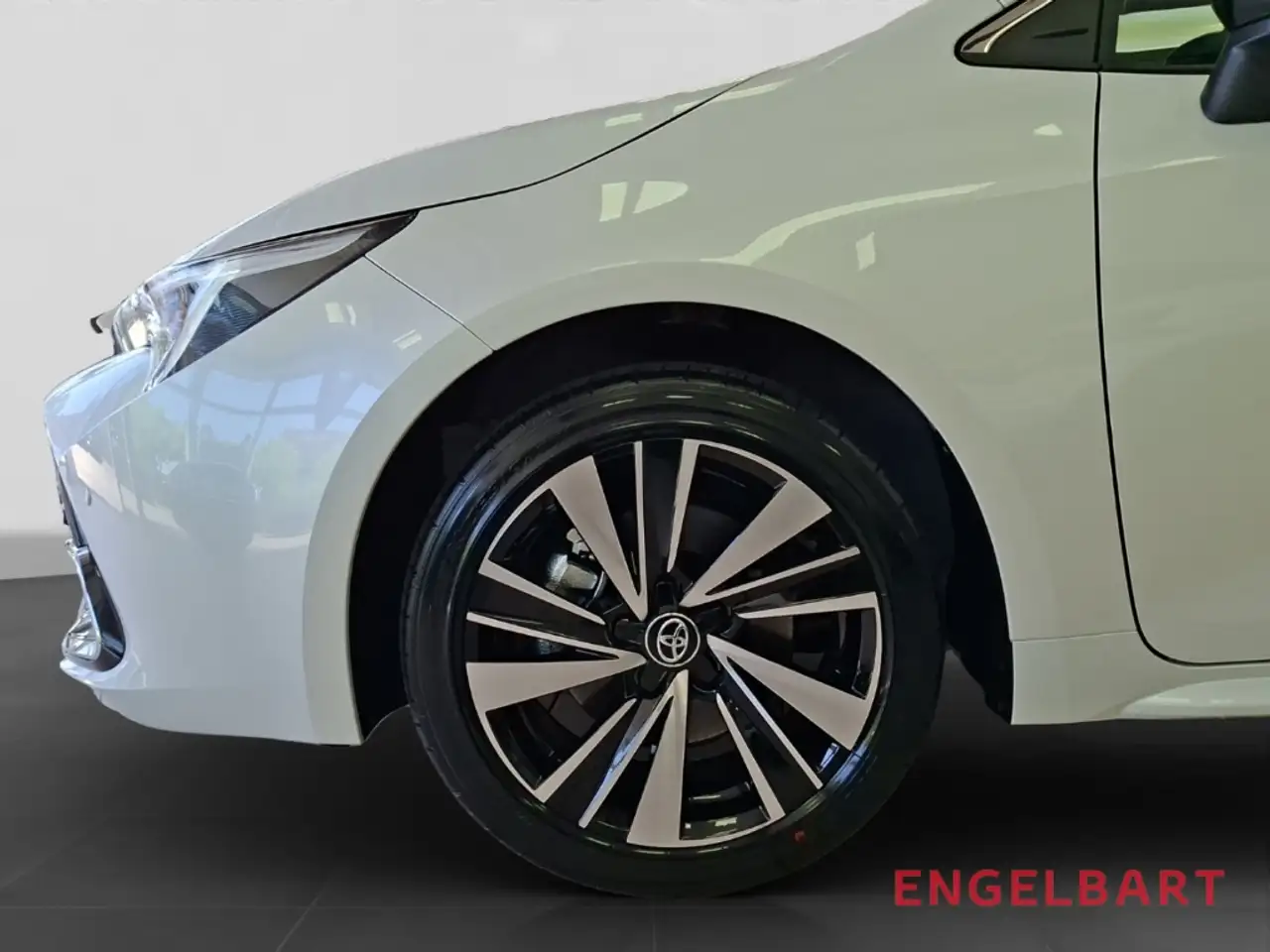 Toyota Corolla 15