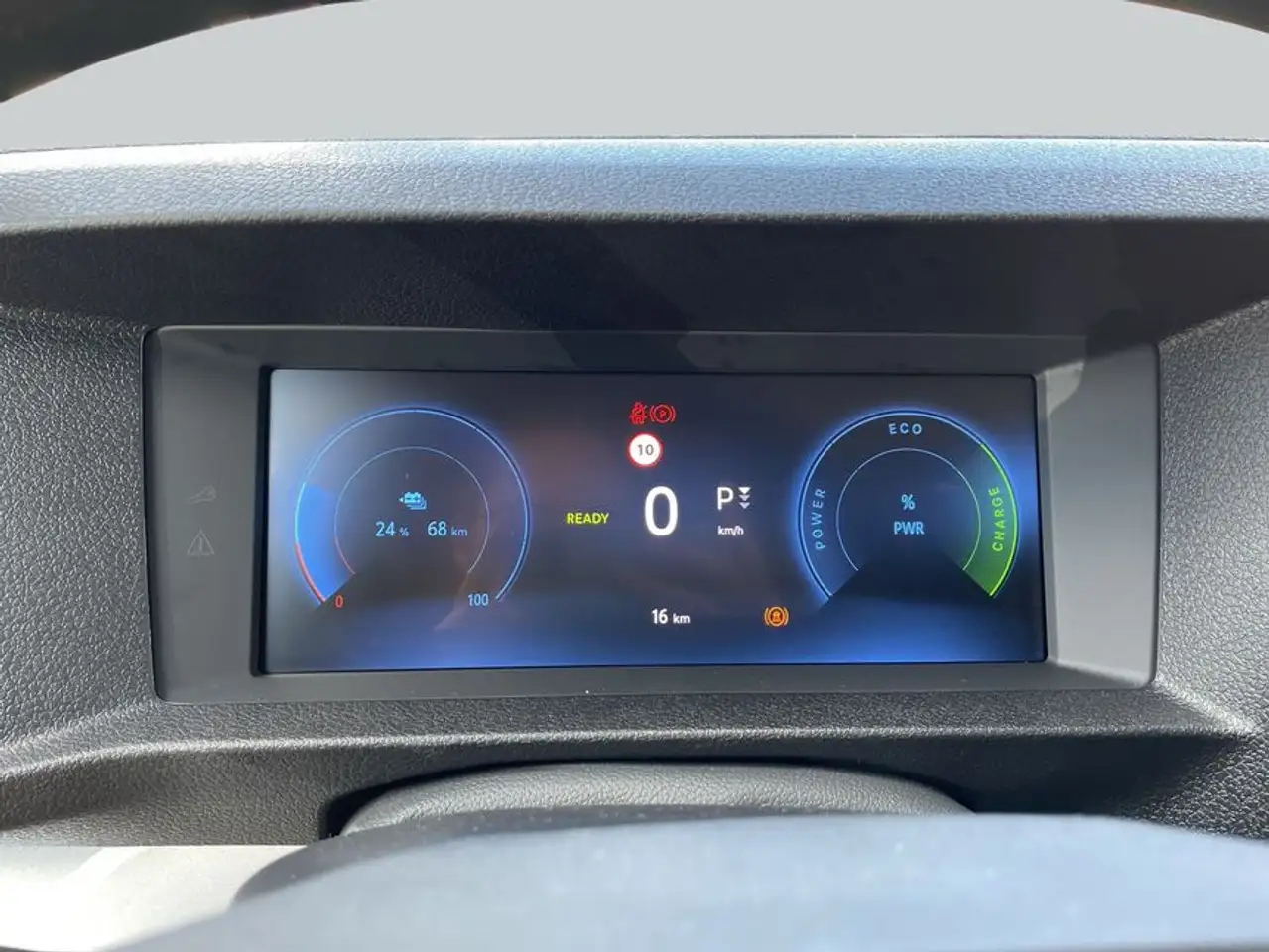 Toyota Proace 13