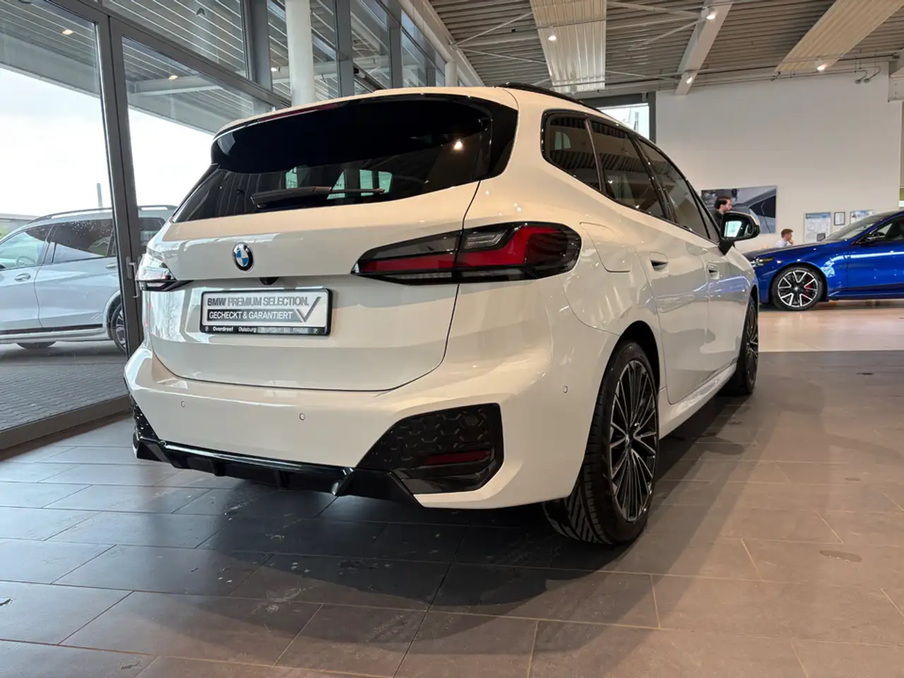 BMW 218 i 5