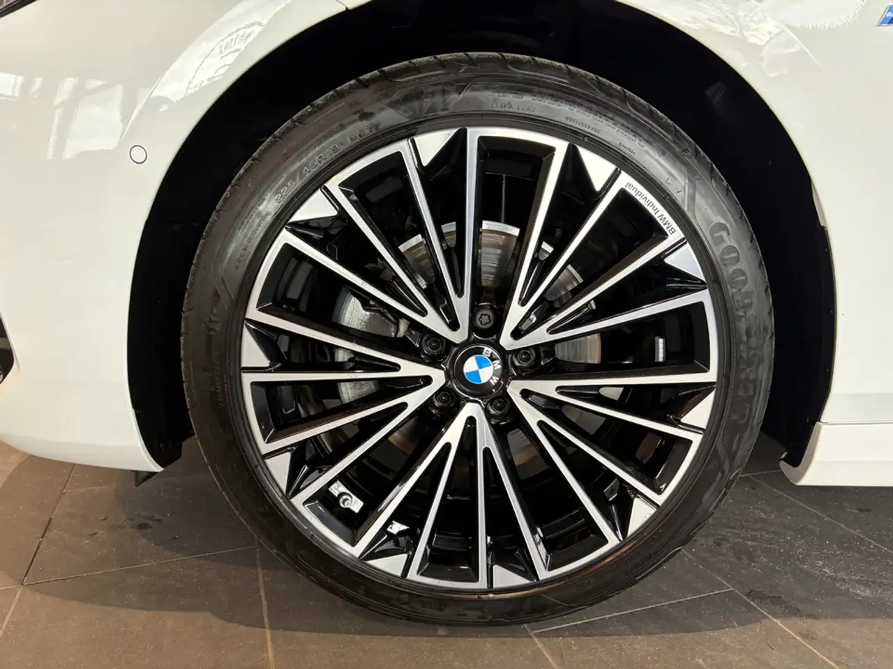 BMW 218 i 9