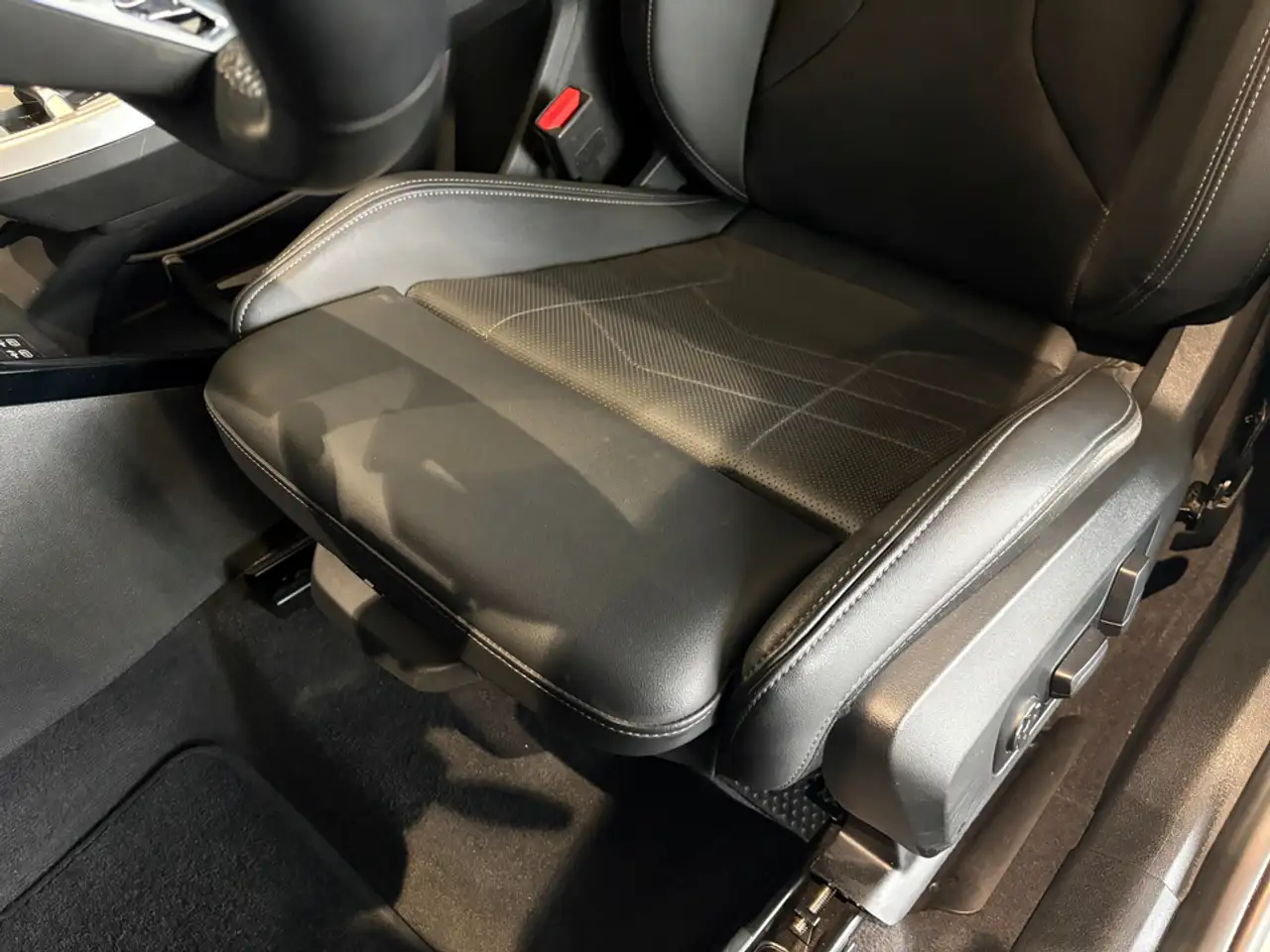 BMW 218 i 10