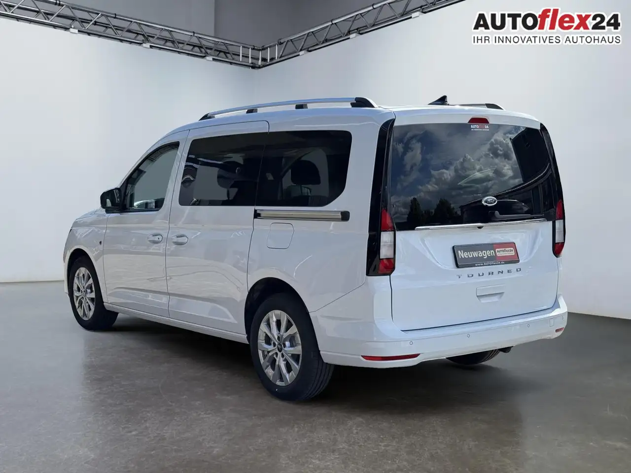 Ford Tourneo 6