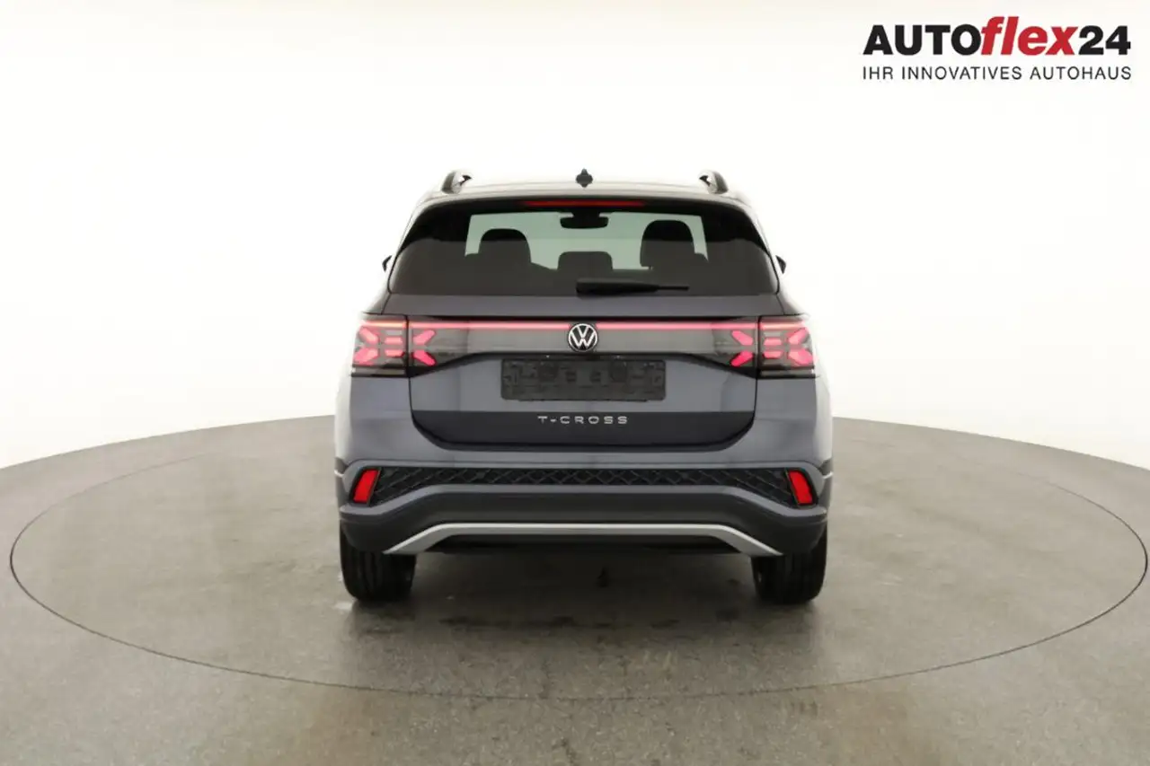 Volkswagen T-Cross 14