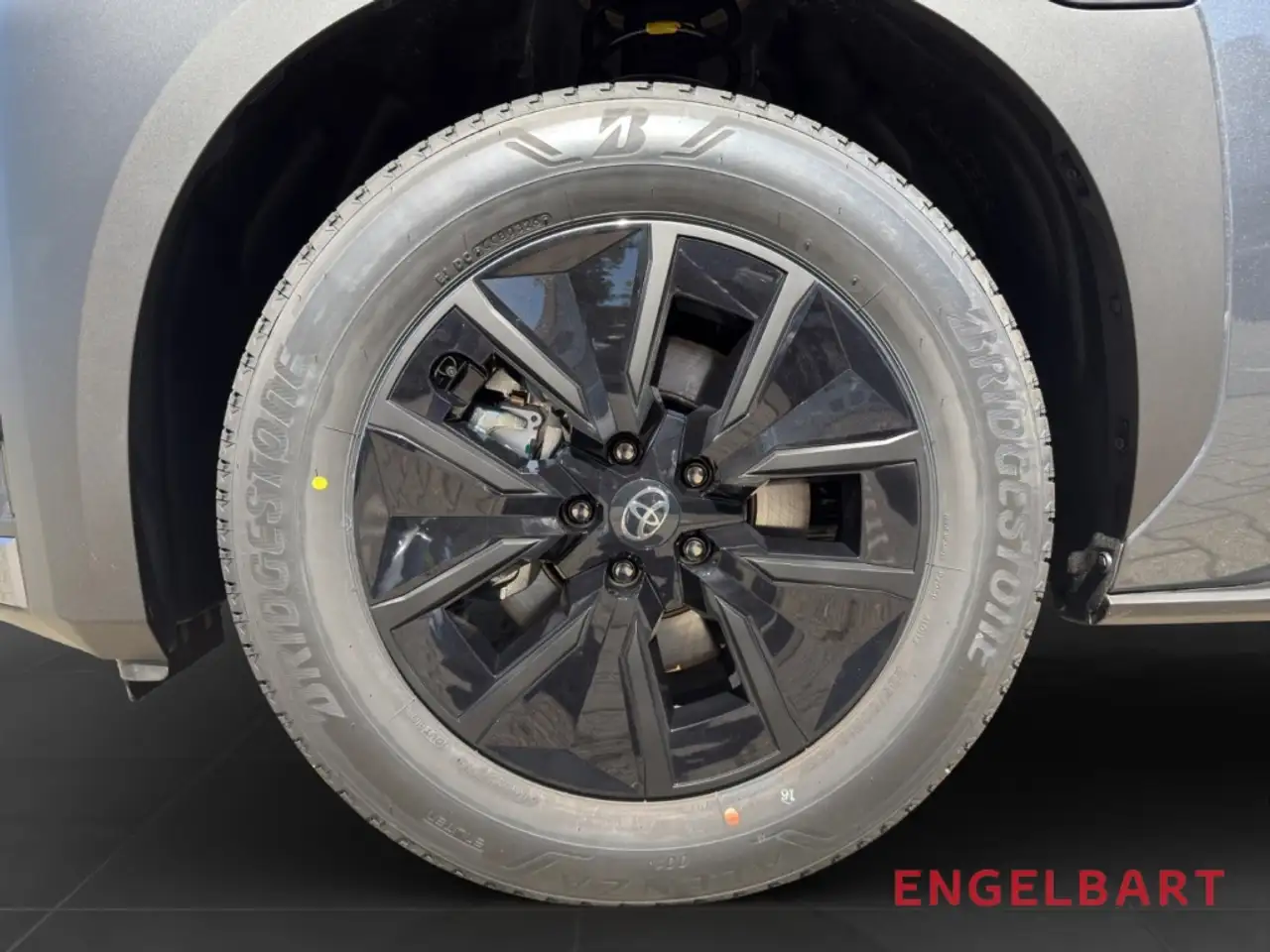 Toyota bZ4X 15