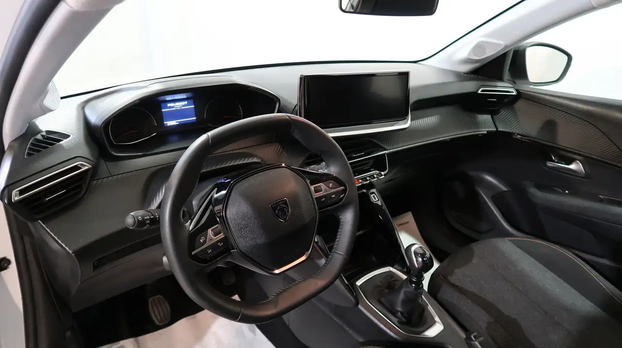 Peugeot 208 2
