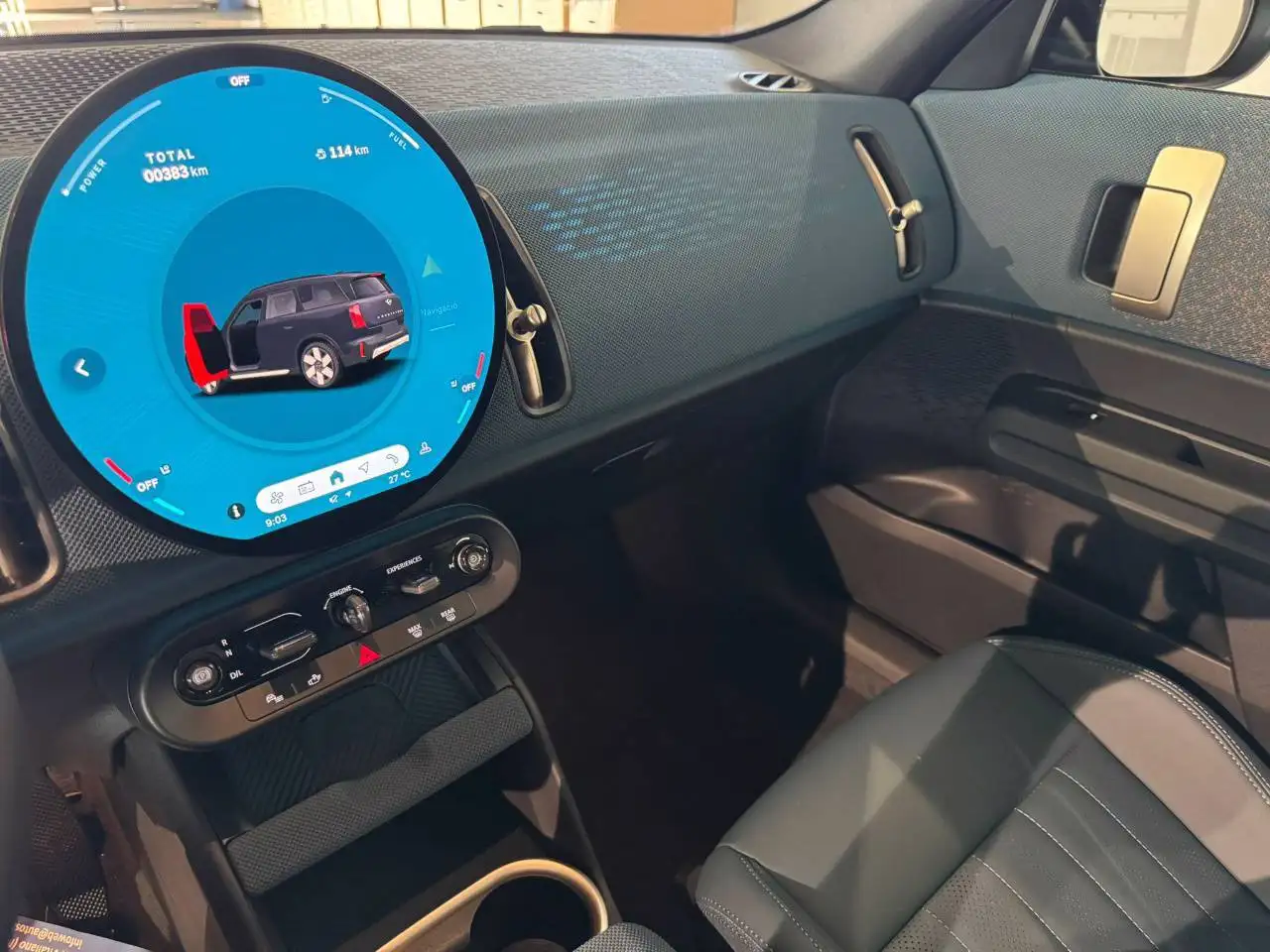 Mini Countryman 12