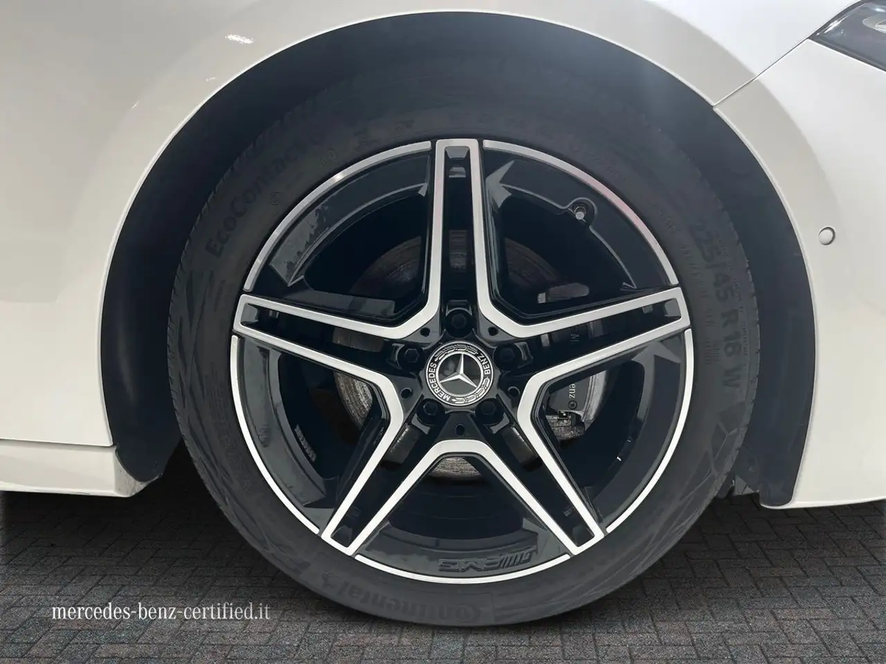 Mercedes-Benz A 180 8