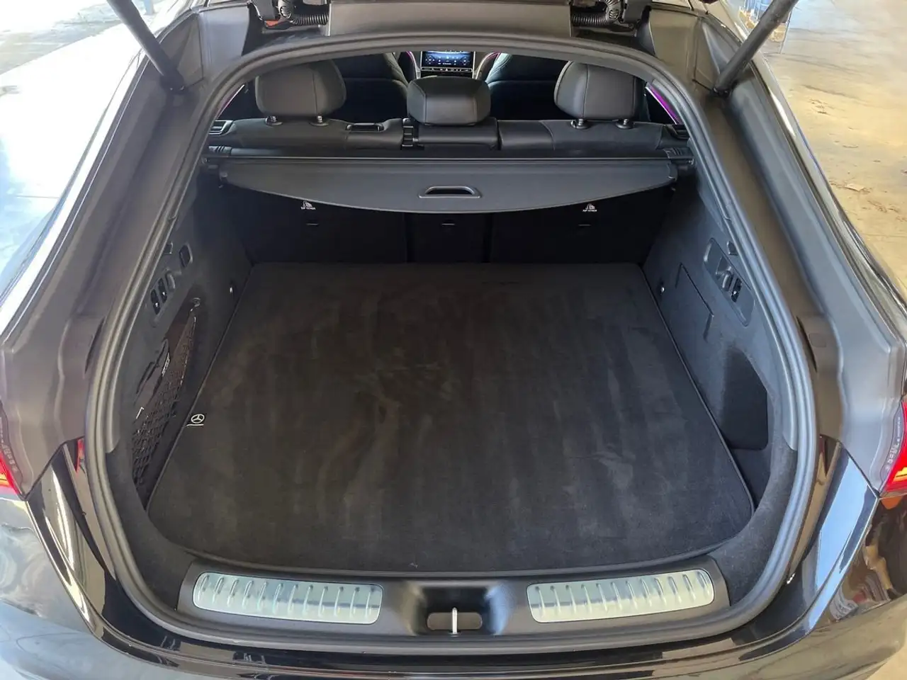 Mercedes-Benz GLC 220 12
