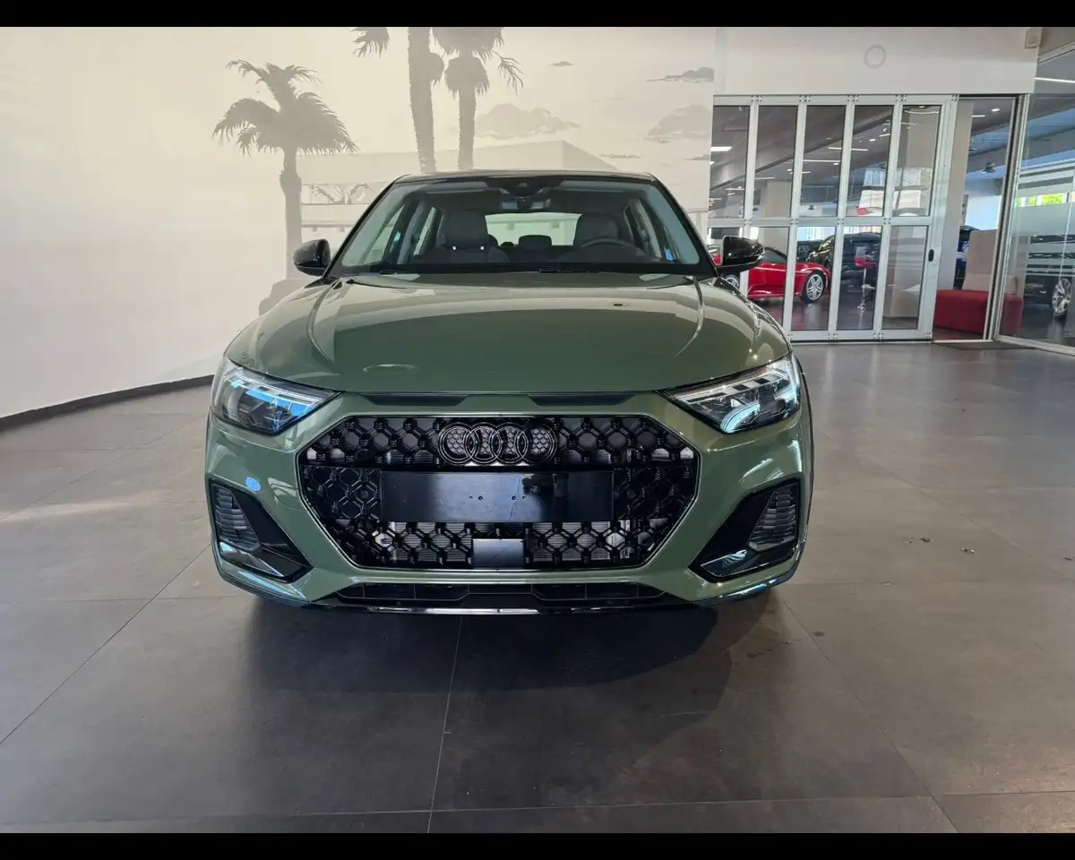 Audi A1 6