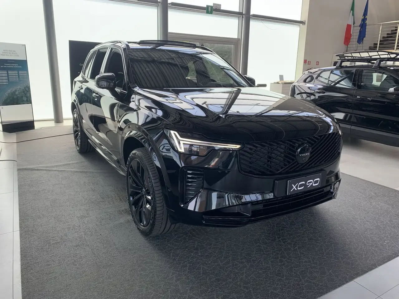 Volvo XC90 4