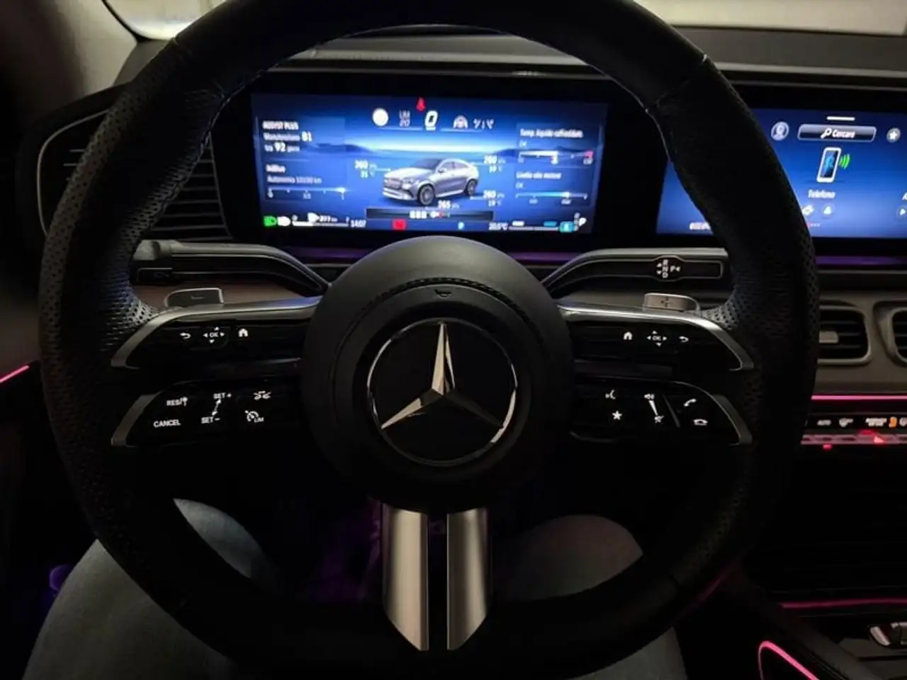 Mercedes-Benz GLE 450 11