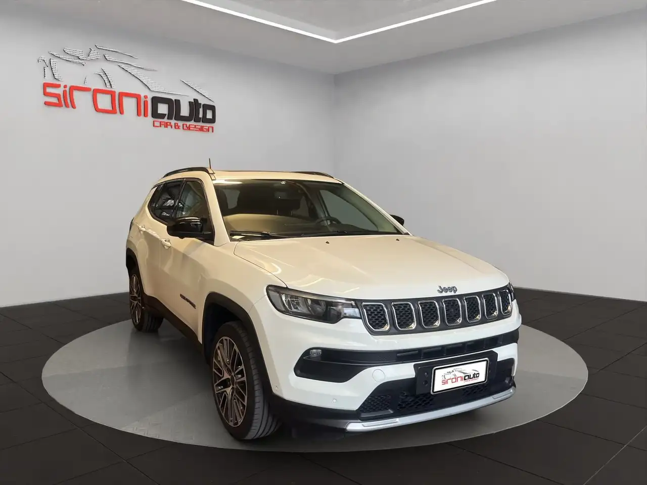 Jeep Compass 10