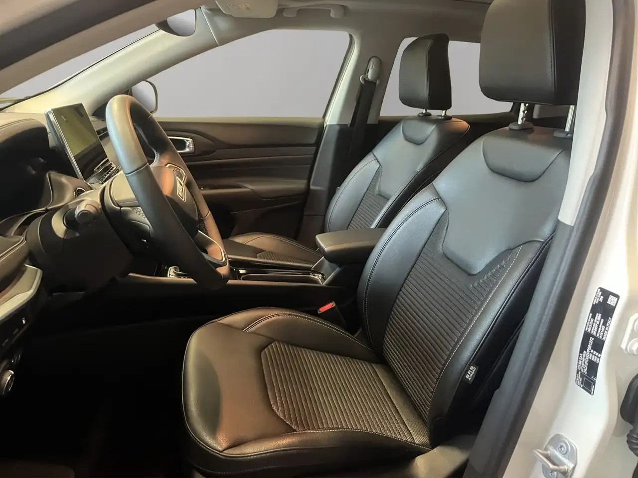 Jeep Compass 11