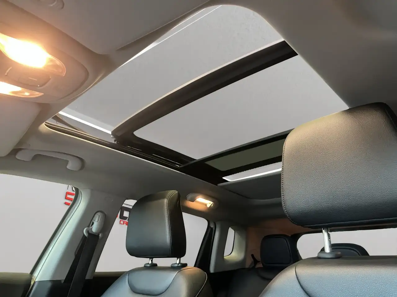 Jeep Compass 12