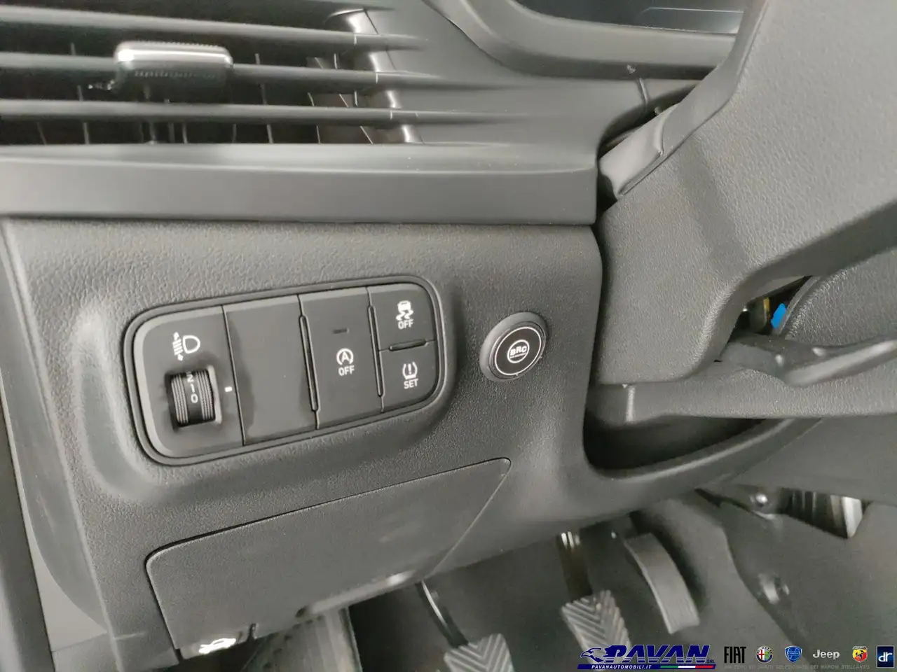 Hyundai i20 10